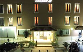 Hotel Restaurante El Tollo